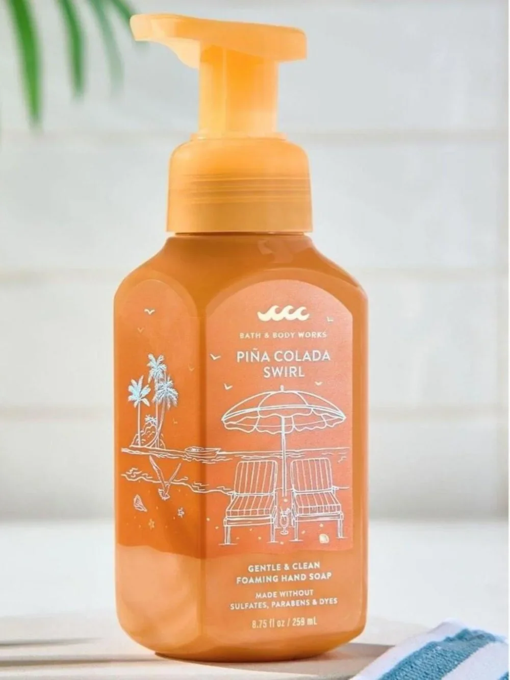🍍Bath and Body Works Piña Colada Swirl Gentle & Clean Foaming Hand Soap NWT🥥🍊